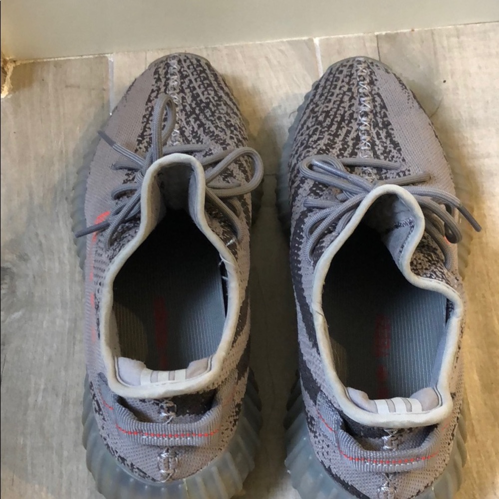 Yeezy beluga 2.0 size 10 mens